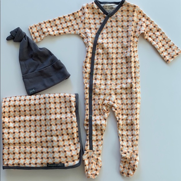 Petunia Pickle Bottom Other - 100% Organic Petunia Pickle Bottom Snuggle Set